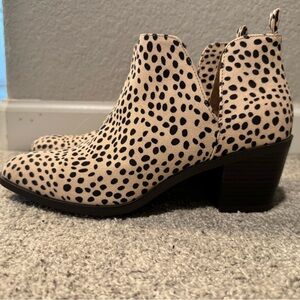 Journee Lola Bootie
